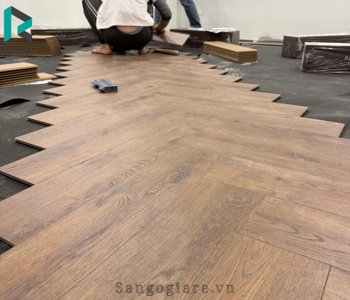 lựa chọn sàn gỗ công nghiệp dành cho khách sạn chuẩn xác & tiết kiệm